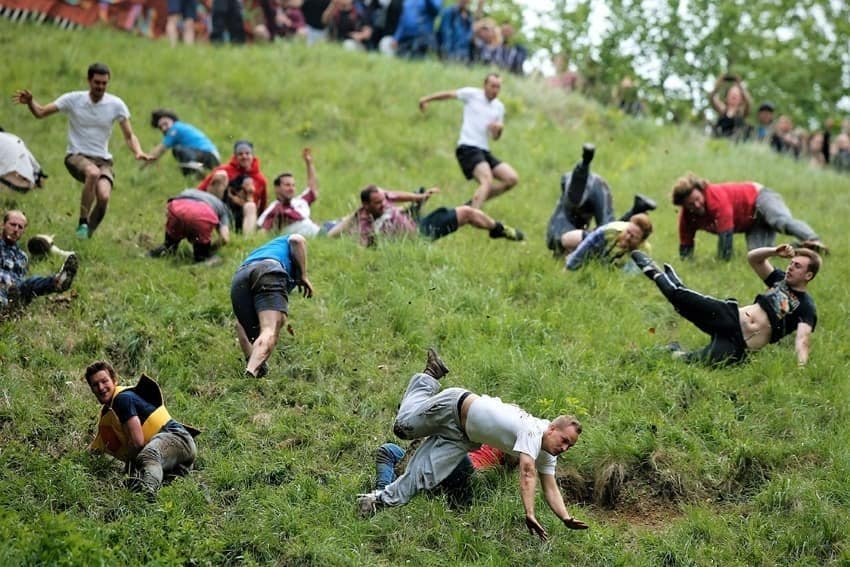 Coopers-Hill-Cheese-Rolling-and-Wake-Gloucester-England